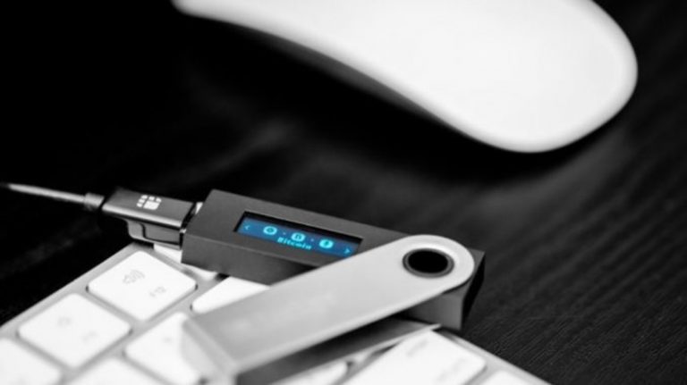 Ledger hardware