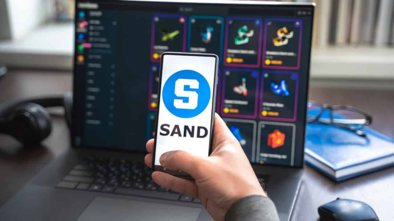 SAND edged even higher on November 23, building on its month-long gains to reach a new record high.