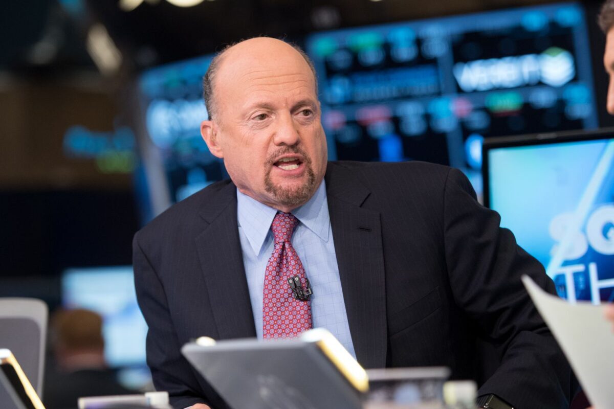 Jim Cramer Advocates Bitcoin Buying Amid BTC Price Surge
