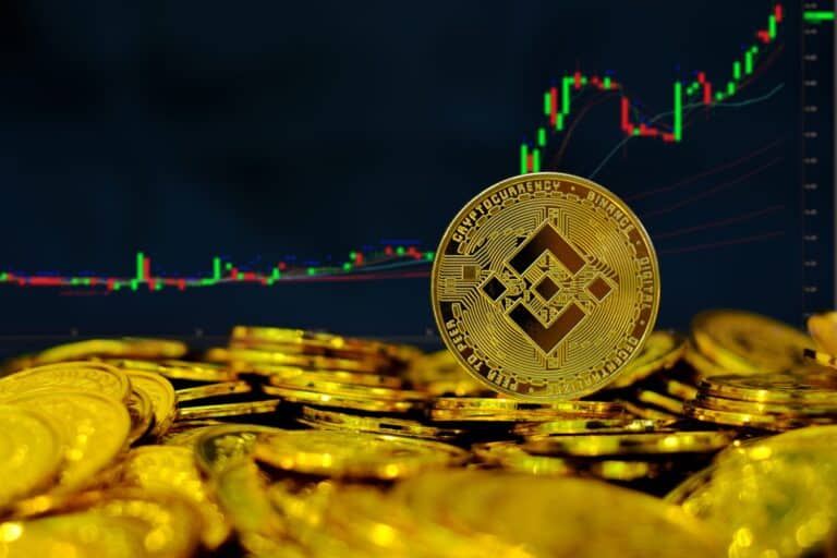 Binance,Coin,Cryptocurrency,On,Pile,Gold,Coins,At,Computer,Trading