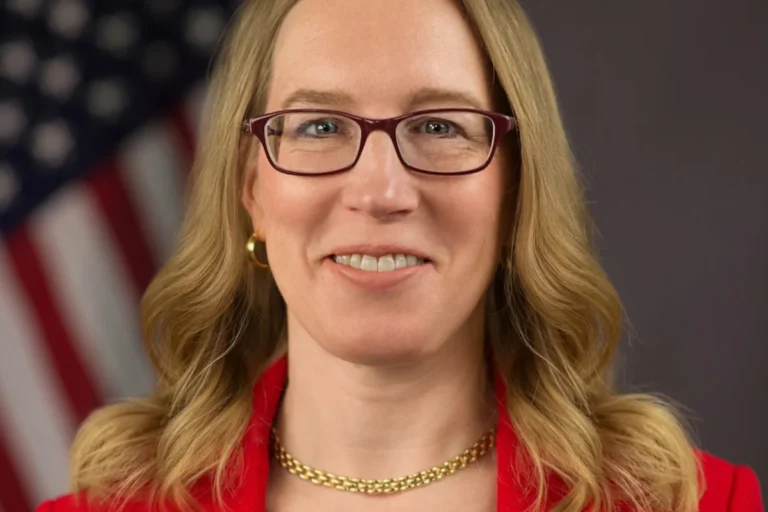 Hester Peirce