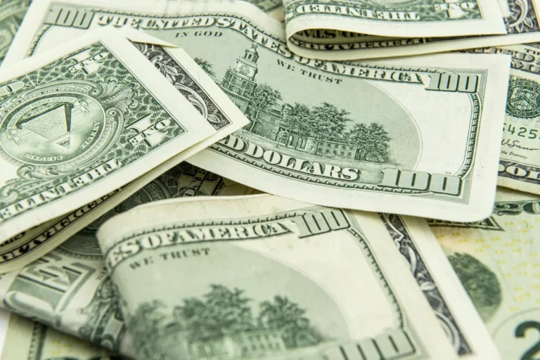 Crypto Funds Scoop Up FTX's Metaplex Tokens in Multi-Million Dollar Deal
