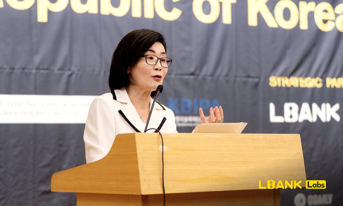 LBank Labs Successfully Presents Global Blockchain Forum at KBW 2025, Shaping the Future of Web3