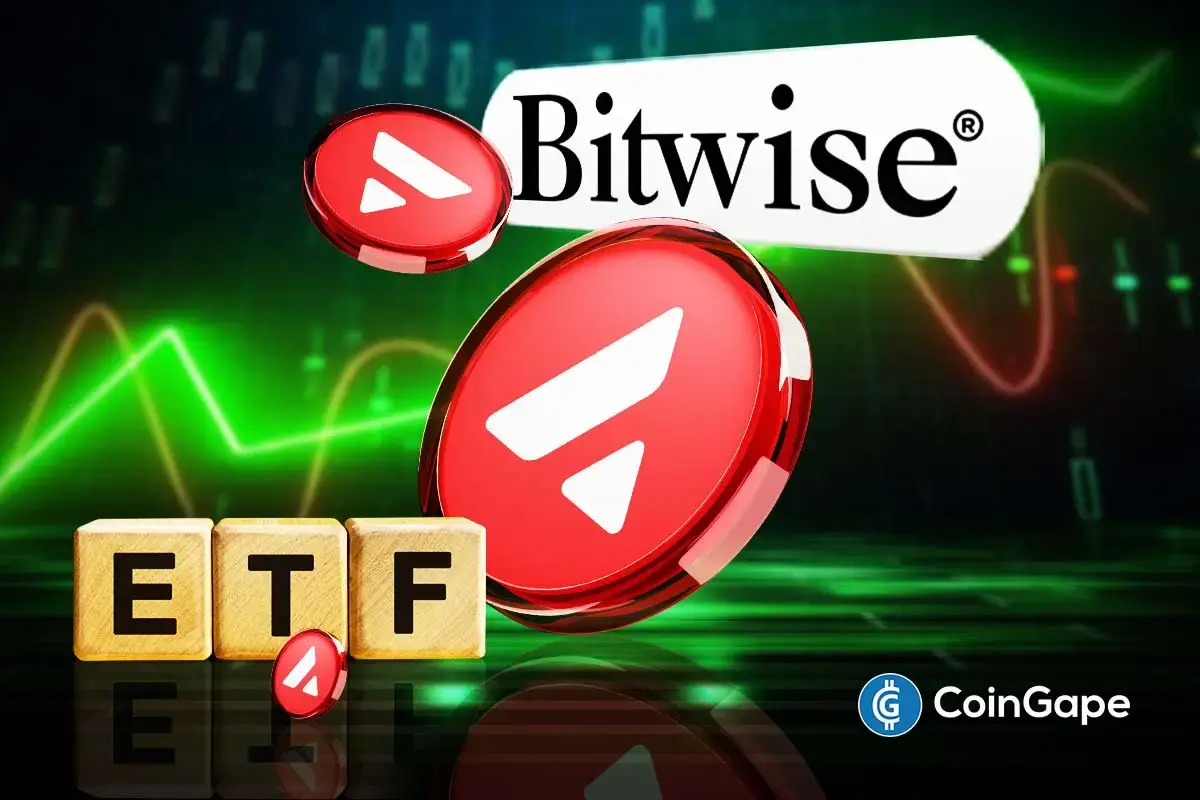 Bitwise advances its staking ETF plan as discussions grow around a possible AVAX rebound.